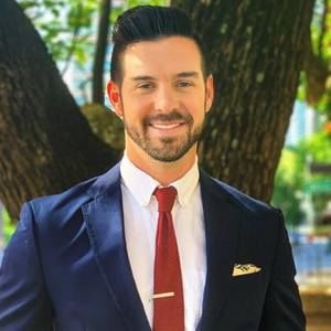 Meet your Posher, Logan